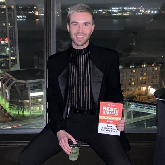 Meet your Posher, Joshua - Picture 1 of 1